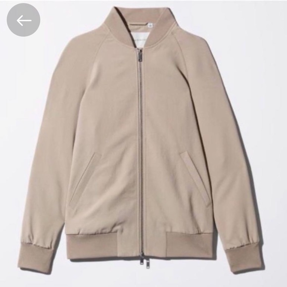NWOT Aritzia The Group Liebling Bomber Jacket in Modern Taupe - Picture 4 of 4